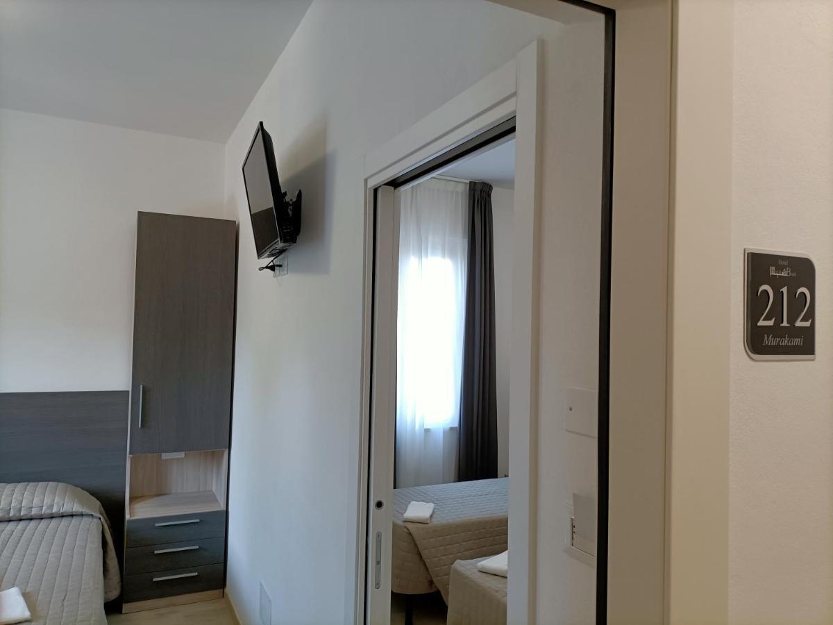 Hotel Bed&Book Rimini Exterior foto