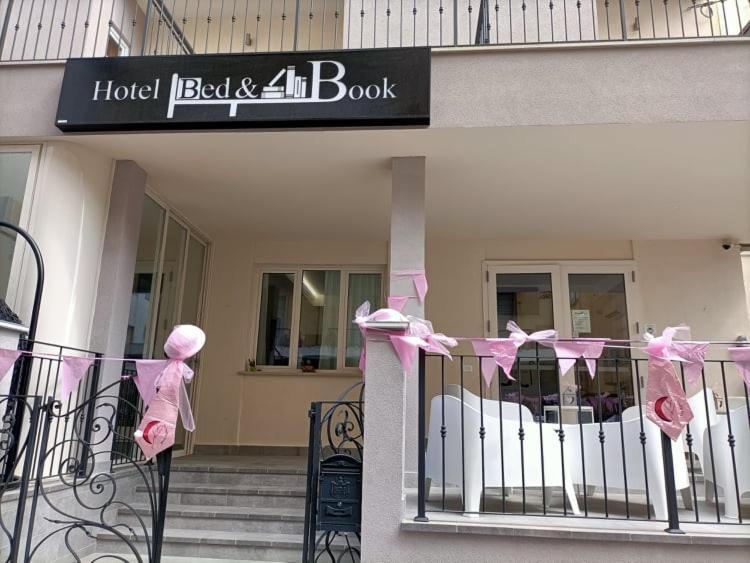 Hotel Bed&Book Rimini Exterior foto